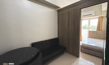 Fully-Furnished 2 Bedroom Unit with Balcony for Rent in  Unit B5B0411 Tower 5 Field Residences Parañaque City