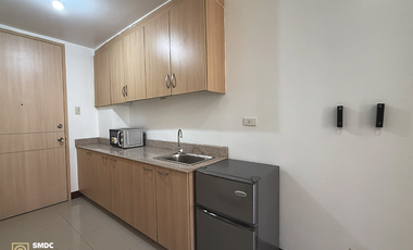 Semi-Furnished 1 Bedroom Unit with Balcony for Rent in  Unit A512 Tower 8 Field Residences Paranaque City