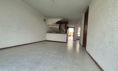 CASA EN RENTA EN METEPEC CERCANA A AVE TECNOLOGICO Y TREN INTERURBANO