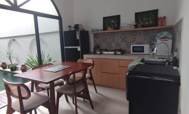 Dijual / disewakan Villa 1 lantai 2 BR minimalis modern