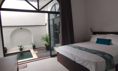 Dijual / disewakan Villa 1 lantai 2 BR minimalis modern