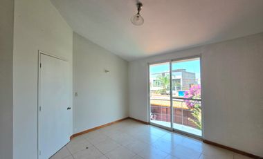 CASA EN VENTA DE 3 RECAMARAS Y JARDIN EN TLALIXTAC