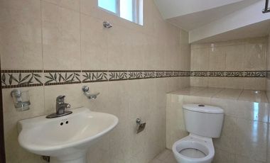 CASA EN VENTA DE 3 RECAMARAS Y JARDIN EN TLALIXTAC