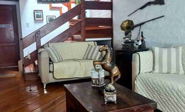 Venta de Casa en Calderón