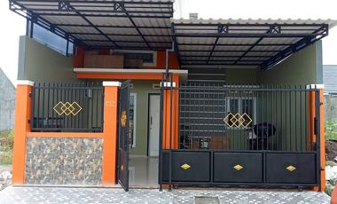 DIJUAL RUMAH MURAH BONUS AC DI TARUMA JAYA