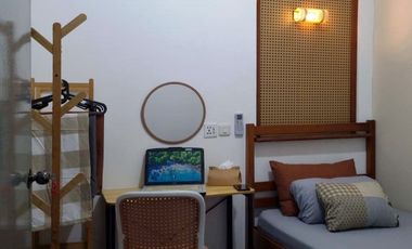Sewa Tahunan Kamar +Parkir Mobil di Slipi, Tomang, Kemanggisan
