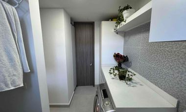 Venta de apartamento en el Poblado, Medellín 215 m², $2.290 millones COP - 675.000 USD