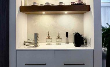 Venta de apartamento en el Poblado, Medellín 215 m², $2.290 millones COP - 675.000 USD