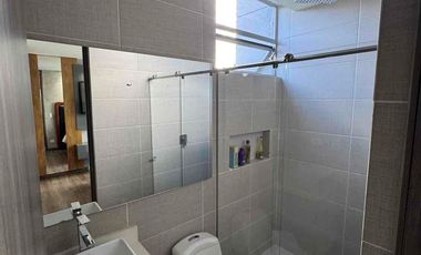 Venta de apartamento en el Poblado, Medellín 215 m², $2.290 millones COP - 675.000 USD