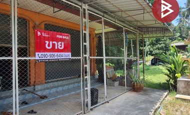 ขายบ้านเดี่ยวชั้นเดียว เนื้อที่ 80.5 ตารางวา นครศรีธรรมราช ติดถนนหลักเส้นลานสกาใน ใกล้กับเขาช้างสี