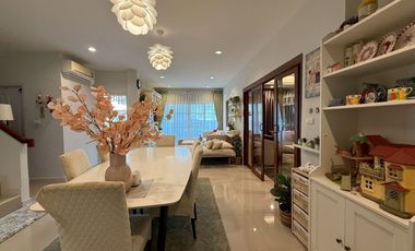 96095 - ขายบ้านเดี่ยว 2 ชั้น แปลงมุม หมู่บ้านดิเออบาน่า (The Urbana 5) ขนาด 91 ตร.ว. พร้อมอยู่ ใกล้เซ็นทรัลเฟสติวัล