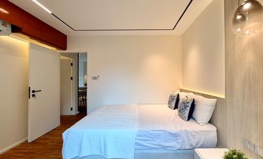 Newly renovated unit for rent at Sathon- Yenakart Area