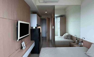 DIJUAL/DISEWAKAN HARGA TURUN BANYAK TERMURAH Apartemen Treepark BSD Full Furnished 310 JT / 35 JT