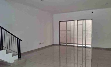 sewa cepat rumah pik2 8x15 kosongan