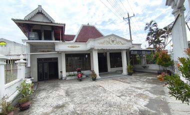 Dijual Rumah 2 Lantai Bangunan Klasik Siap Pakai Di Jl Solo Jogja Ceper Klaten