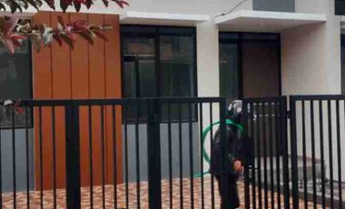 Rumah Bagus Dalam Cluster One Gate System Di Antapani Bandung