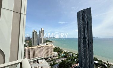 Riviera Wongamat Beach Corner Room for Rent