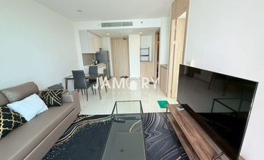Riviera Wongamat Beach Corner Room for Rent