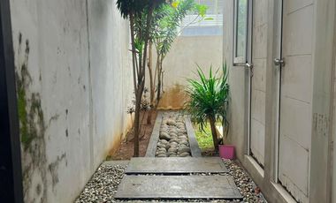 Di Jual Rumah Strategis cantik di Citra Gran Cibubur Cluster Terdepan TURUN HARGA