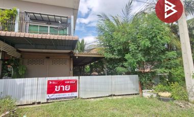 ขายทาวน์โฮมพร้อมที่ดิน เนื้อที่ 54 ตร.วา ชัยบาดาล ลพบุรี