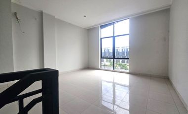 Brand New Ruko Gading Boulevard 3Lt 5X15 75m Summarecon Crown Gading