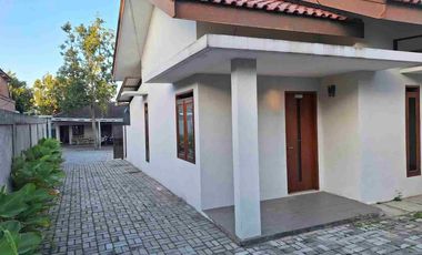 Dijual 2 Rumah Siap Huni Plus Tanah Sayap Cibabat, Cimahi Utara Lt 803