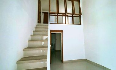 AMR-105.WEN 🌟 Modern Unfurnished Townhouse for Yearly Rent in Prime Renon Area