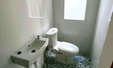 AMR-105.WEN 🌟 Modern Unfurnished Townhouse for Yearly Rent in Prime Renon Area