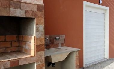 VENDO DEPARTAMENTO A ESTRENAR+AMUEBLADO. BARRIO CERRADO+2 HABITACIONES+PARRILLA+PATIO