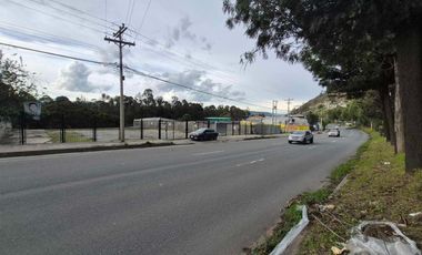 Terreno comercial de venta amplio en plena autopista ideal para cualquier tipo de uso comercial, alta exposición comercial.