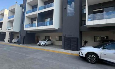 Departamento amueblado en renta en Residencial Rubí