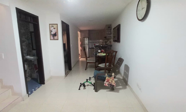 Se vende casa 2 pisos, barrio Montellano, Buga-valle