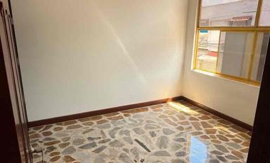 VENTA | Casa Comercial con Renta Localizada en el Corazón de Mesitas de El Colegio