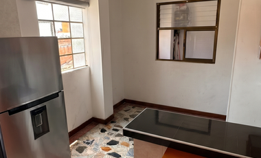 VENTA | Casa Comercial con Renta Localizada en el Corazón de Mesitas de El Colegio