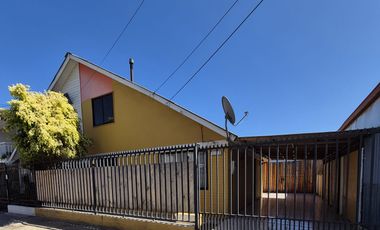 Se vende en la calera casa dos pisos Condominio santa Rosa.