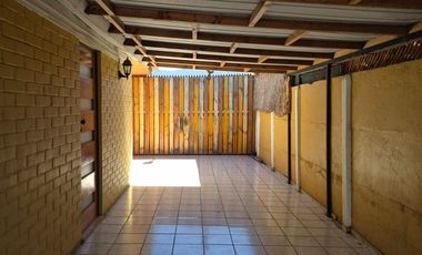 Se vende en la calera casa dos pisos Condominio santa Rosa.