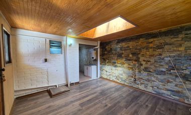 Se vende en la calera casa dos pisos Condominio santa Rosa.