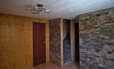 Se vende en la calera casa dos pisos Condominio santa Rosa.