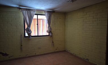 Se vende en la calera casa dos pisos Condominio santa Rosa.