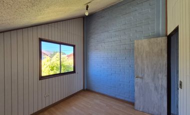 Se vende en la calera casa dos pisos Condominio santa Rosa.