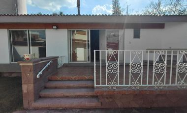 SE RENTA Oficina en Jardines Del Moral