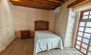 VIVIR DENTRO DEL CORAZON DEL CENTRO HISTORICO ES UN PRIVILEGIO, LOFT NUEVO, AMUEBLADO CON SERVICIOS INCLUIDOS PARA 1 o 2 PERSONAS. CONTRATO POR 1 AÑO
