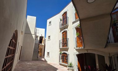 VIVIR DENTRO DEL CORAZON DEL CENTRO HISTORICO ES UN PRIVILEGIO, LOFT NUEVO, AMUEBLADO CON SERVICIOS INCLUIDOS PARA 1 o 2 PERSONAS. CONTRATO POR 1 AÑO