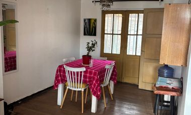 CASA de dos pisos en villa cerrada, Oportunidad en Estación Central – Excelente precio