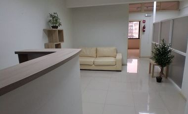 VENTA OFICINA EDIFICIO HALABI