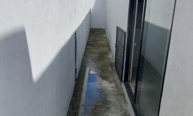 Alquiler casa de una planta en mi Lote, Villa Bonita , via Daule norte de Guayaquil.