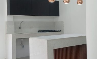 Alquiler casa de una planta en mi Lote, Villa Bonita , via Daule norte de Guayaquil.