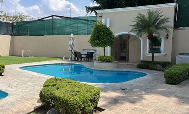Casa  Venta y Renta en coto Jardines Vallarta Zapopan