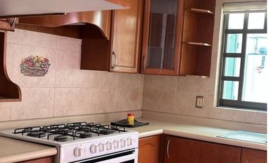 Casa  Venta y Renta en coto Jardines Vallarta Zapopan