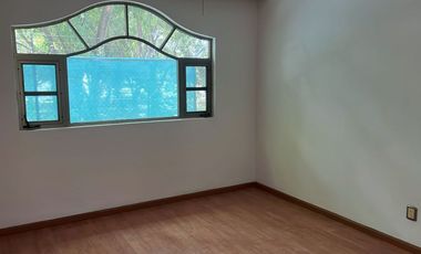 Casa  Venta y Renta en coto Jardines Vallarta Zapopan